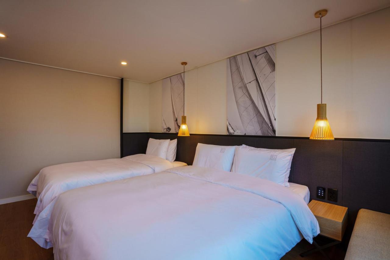 Hotel Pico Tongyeong Exterior photo