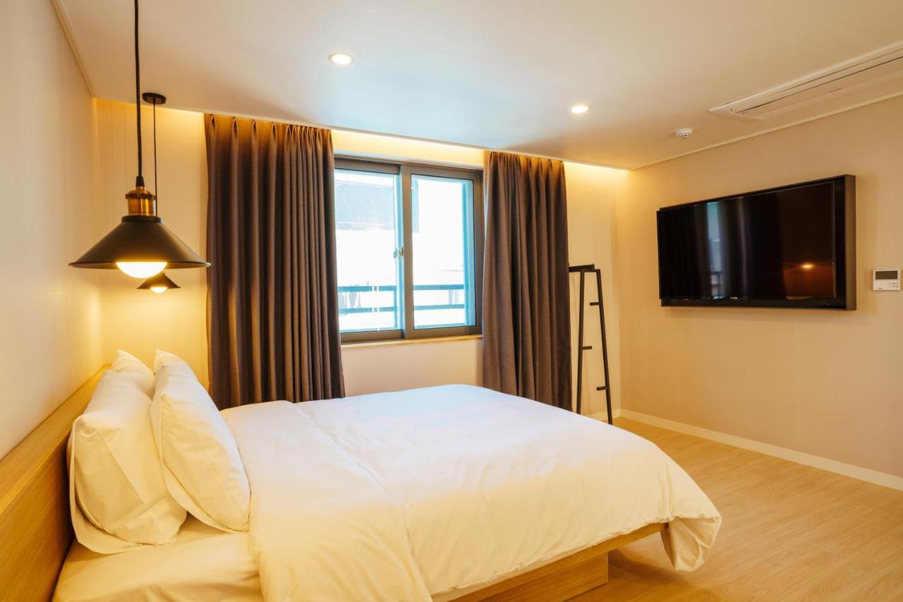 Hotel Pico Tongyeong Exterior photo