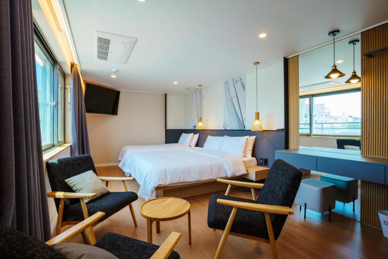 Hotel Pico Tongyeong Exterior photo