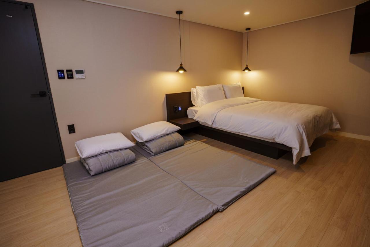 Hotel Pico Tongyeong Exterior photo