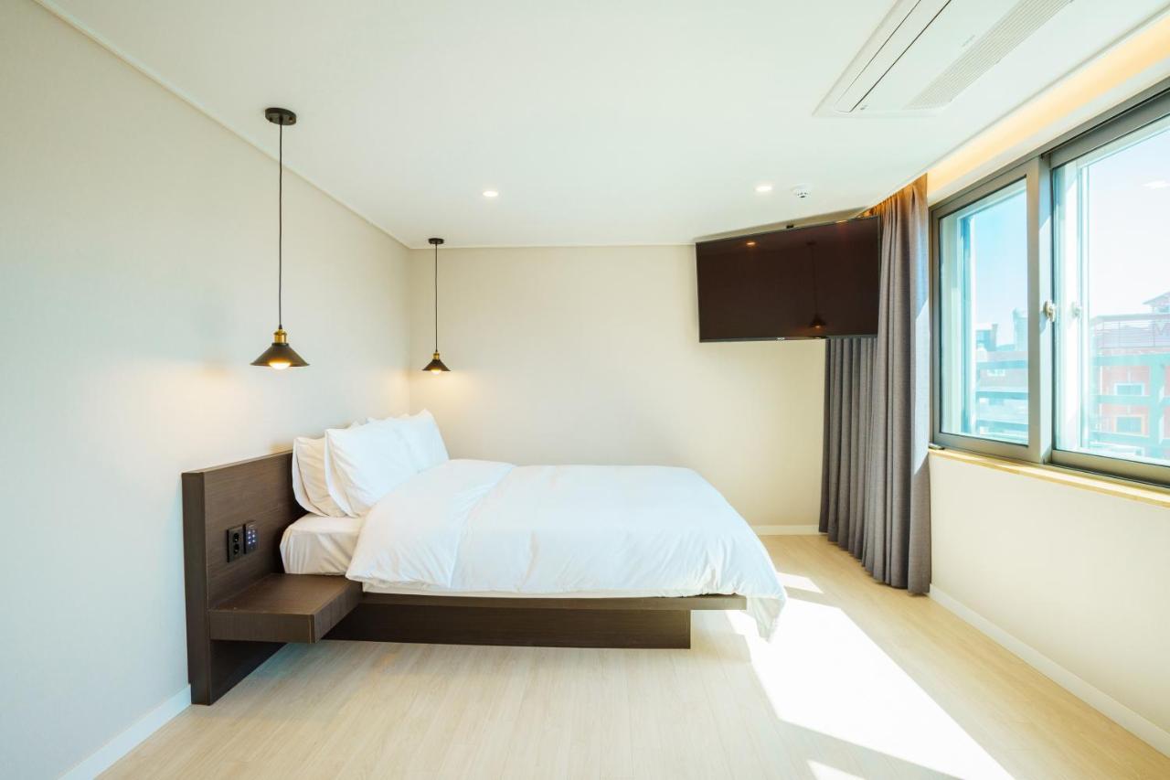 Hotel Pico Tongyeong Exterior photo